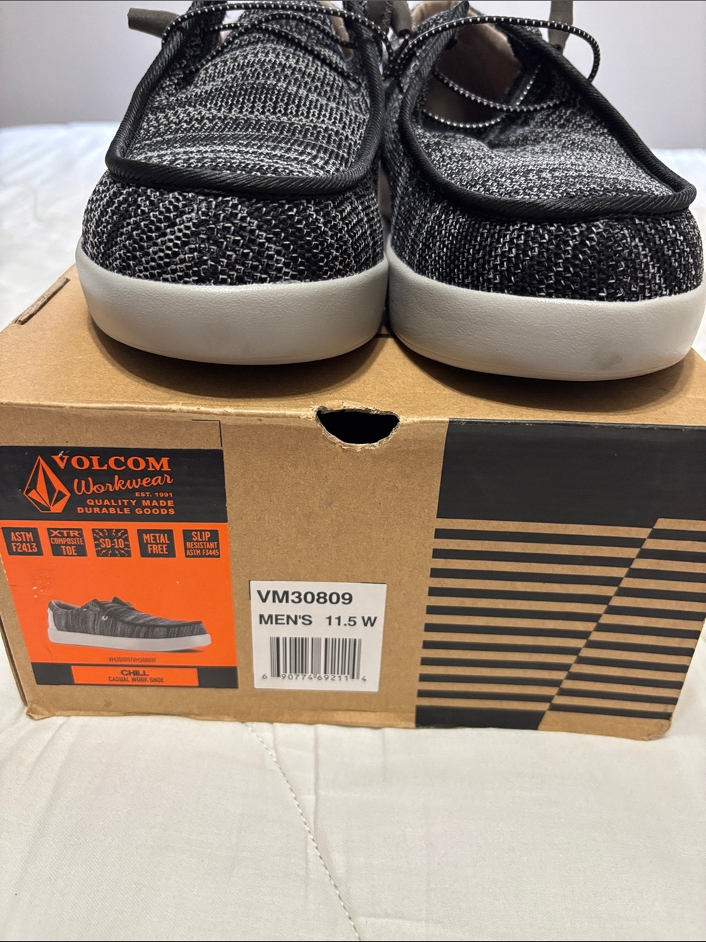 NWB Volcom Men's Black Knit Slip-On Work Shoe - Picture 6 of 6